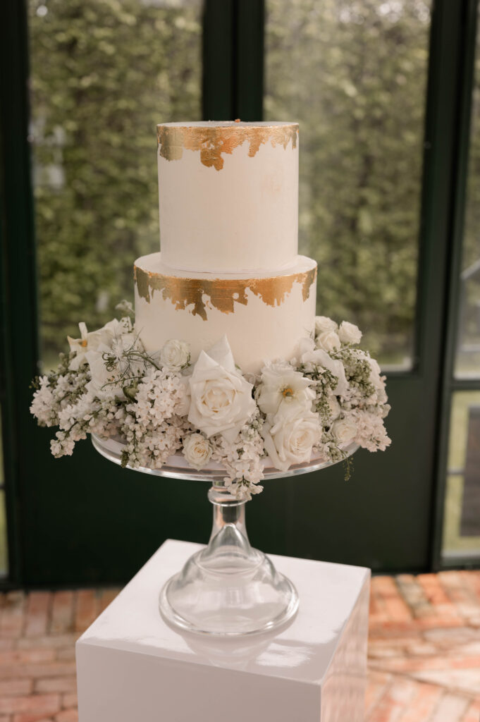 Tortenanschnit, Schloss von Hammerstein, Jenny Blickfang Fotografie, Hochzeitstag