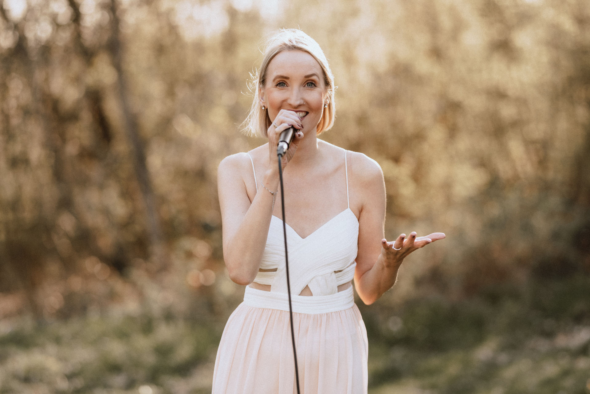 Ann Kathrin Forst, Hochzeitssängerin, Janina Hochzeiten Hochzeitsblog, Hochzeitsplanung Schaumburg