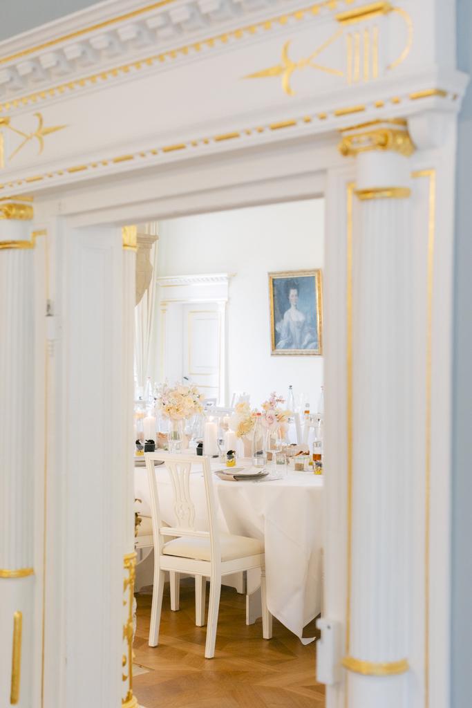 Anja Schneemann, Hochzeitslocation Schlosshochzeit, Schloss von Hammerstein, Rittersaal, Dinnersaal