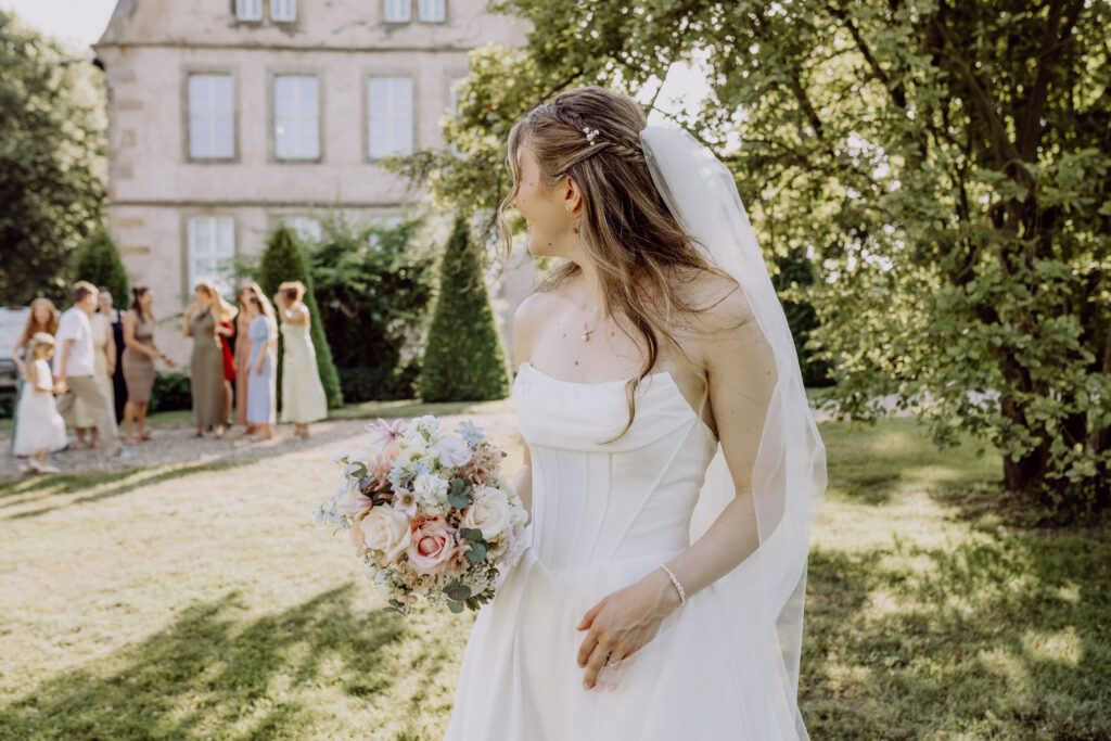Elena Otto, Schloss von Hammerstein, Schlosshochzeit Schaumburg, Janina Wedding Day Managerin